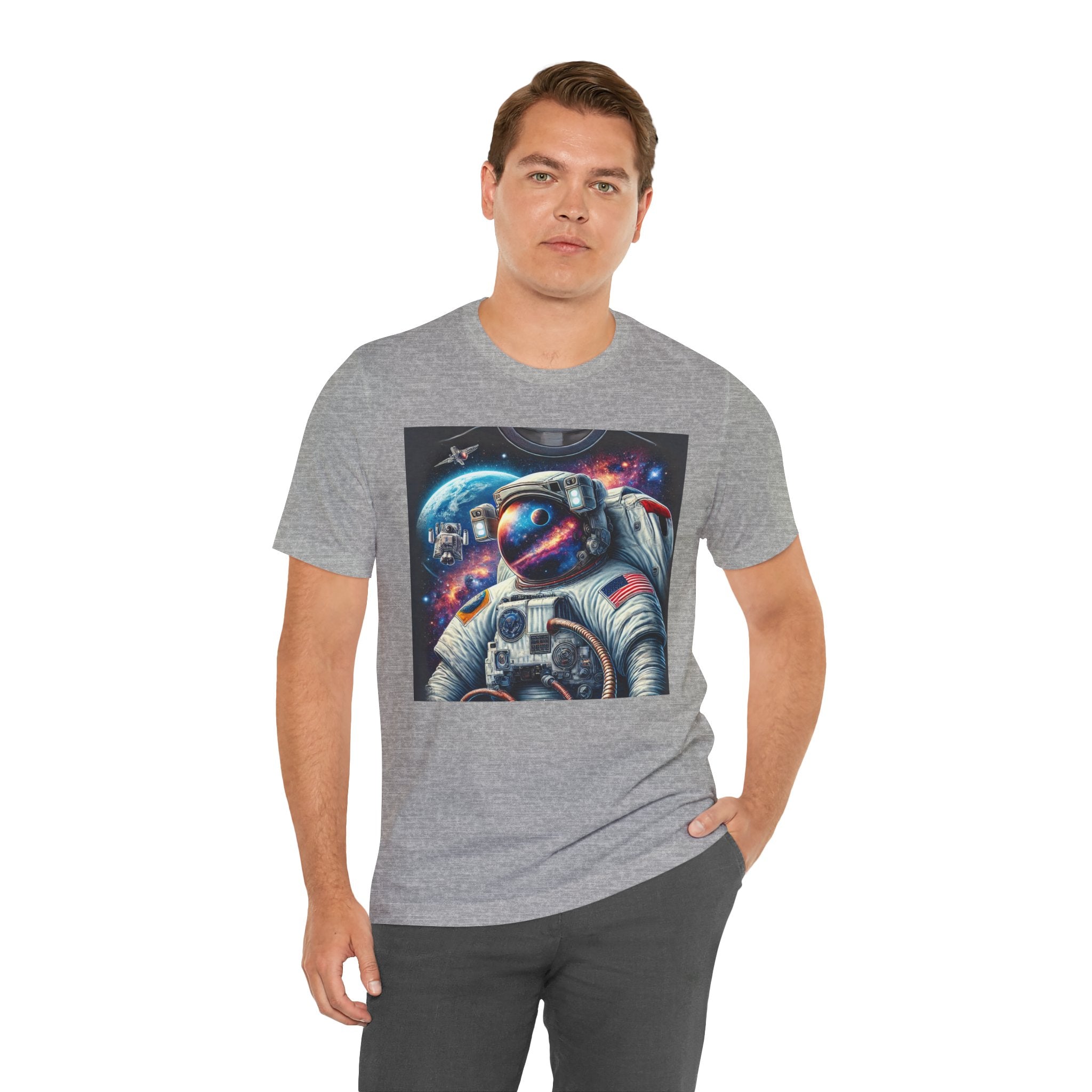 Astronaut in the Cosmos - Εκπληκτική σχεδίαση μπλουζών στο διάστημα για λάτρεις της επιστήμης και της επιστημονικής φαντασίας